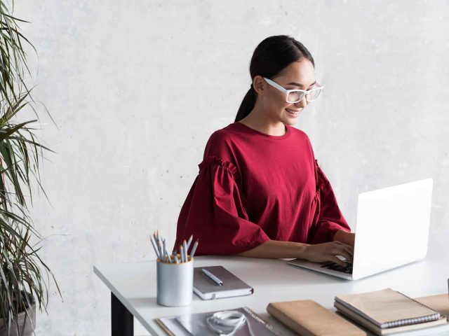 https://shopdriveaccuindonesia.com.perkasabattery.com/wp-content/uploads/2020/07/single_service_2-640x480.jpg